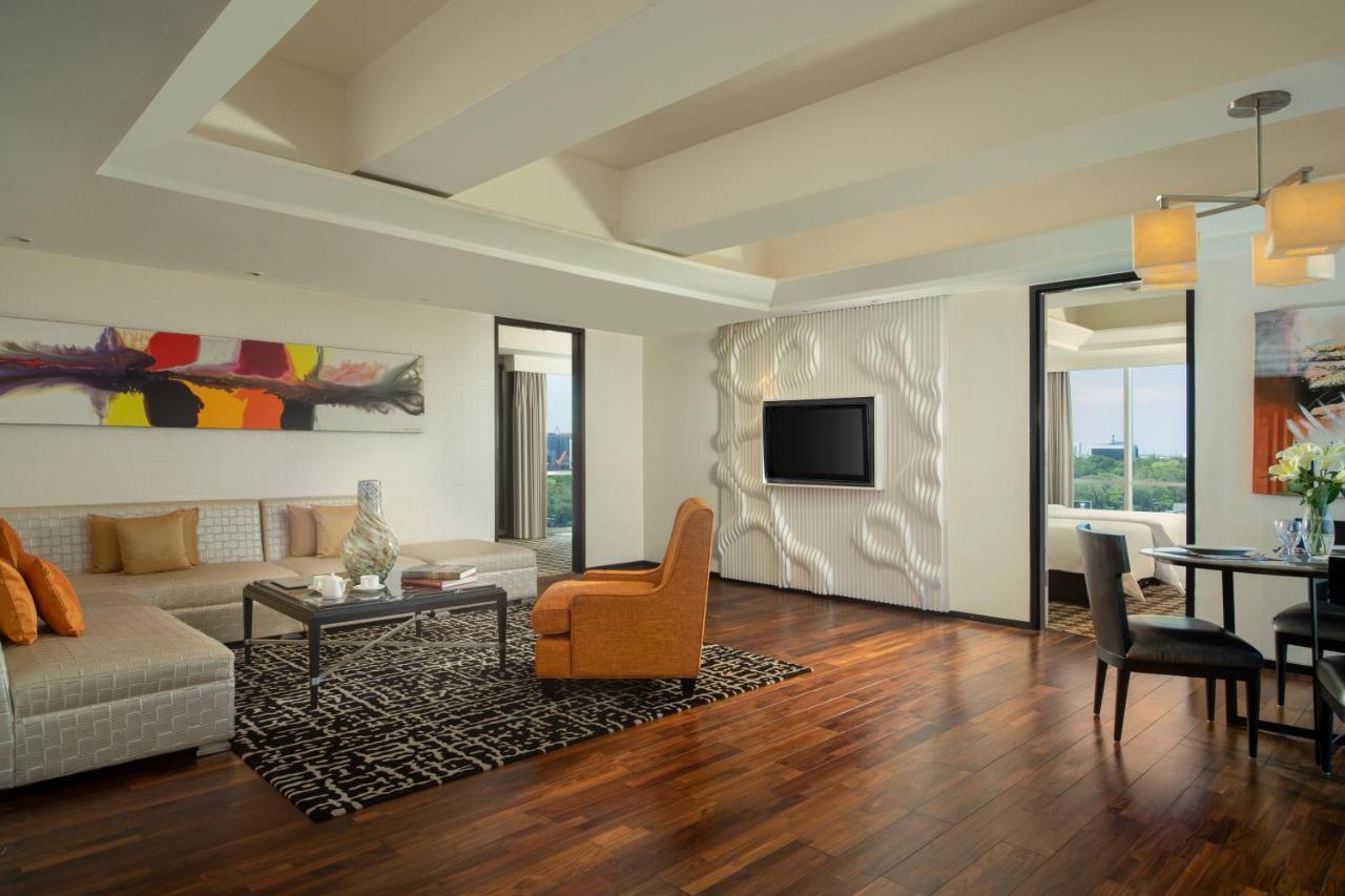 Artotel Ts Suites Сурабая Екстер'єр фото